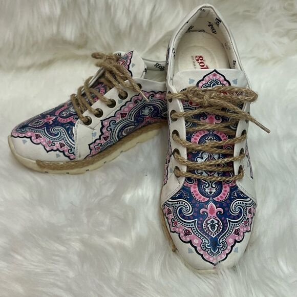 Goby Shoes - Boho Sneakers Size 39 fit like a 7 1/2 B19B - Picture 1 of 10